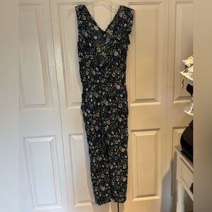 LOFT Black and White Sleeveless V-Neck Jumpsuit size Medium